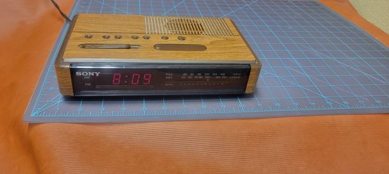  Vintage Sony Dream Machine