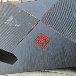 OMEN Laptop - 15-dc2010nr/ As IS