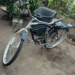 Schwinn Riverside Bike Cruiser