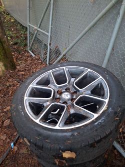 2022 Limited Edition Dodge Ram 1500 Wheels & Tires – Like New