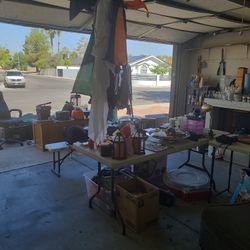 Various, Decorations, Yard Sale