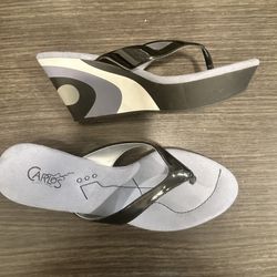 NEW Black And White Wedge Sandals 