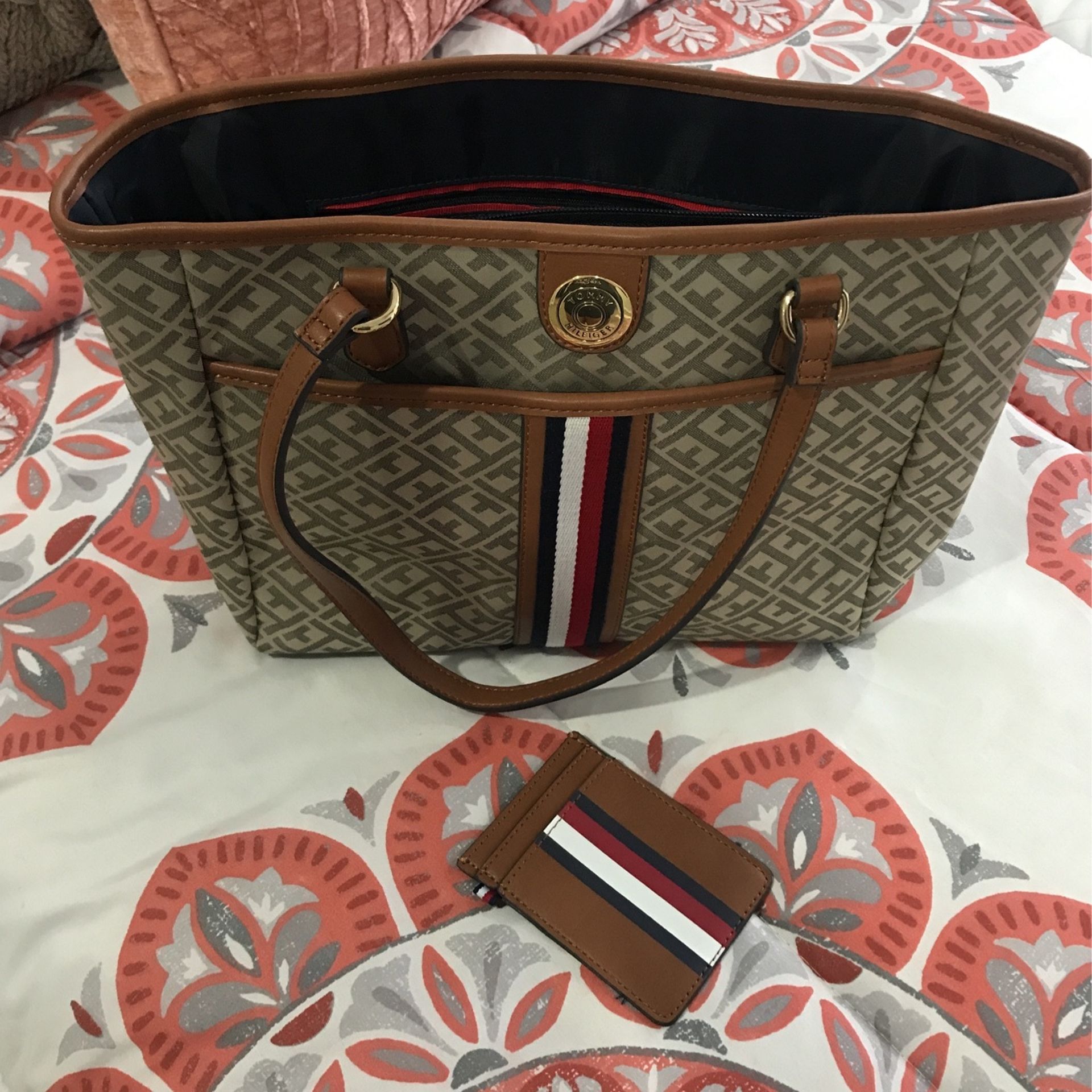 Tommy Hilfiger Purse & small Wallet