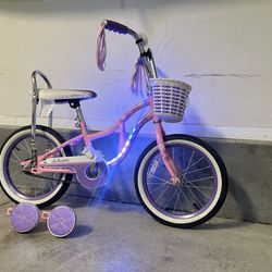 Girls beach cruiser