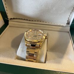 New Men’s S K Y D W E L L E R