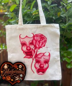 Custom tote bags 💗