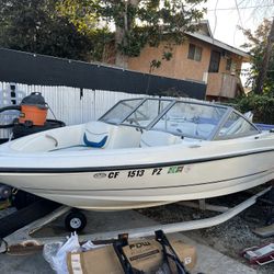 2004 Bayliner 