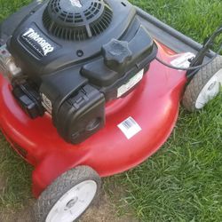 Thrasher Push Larn mower 
