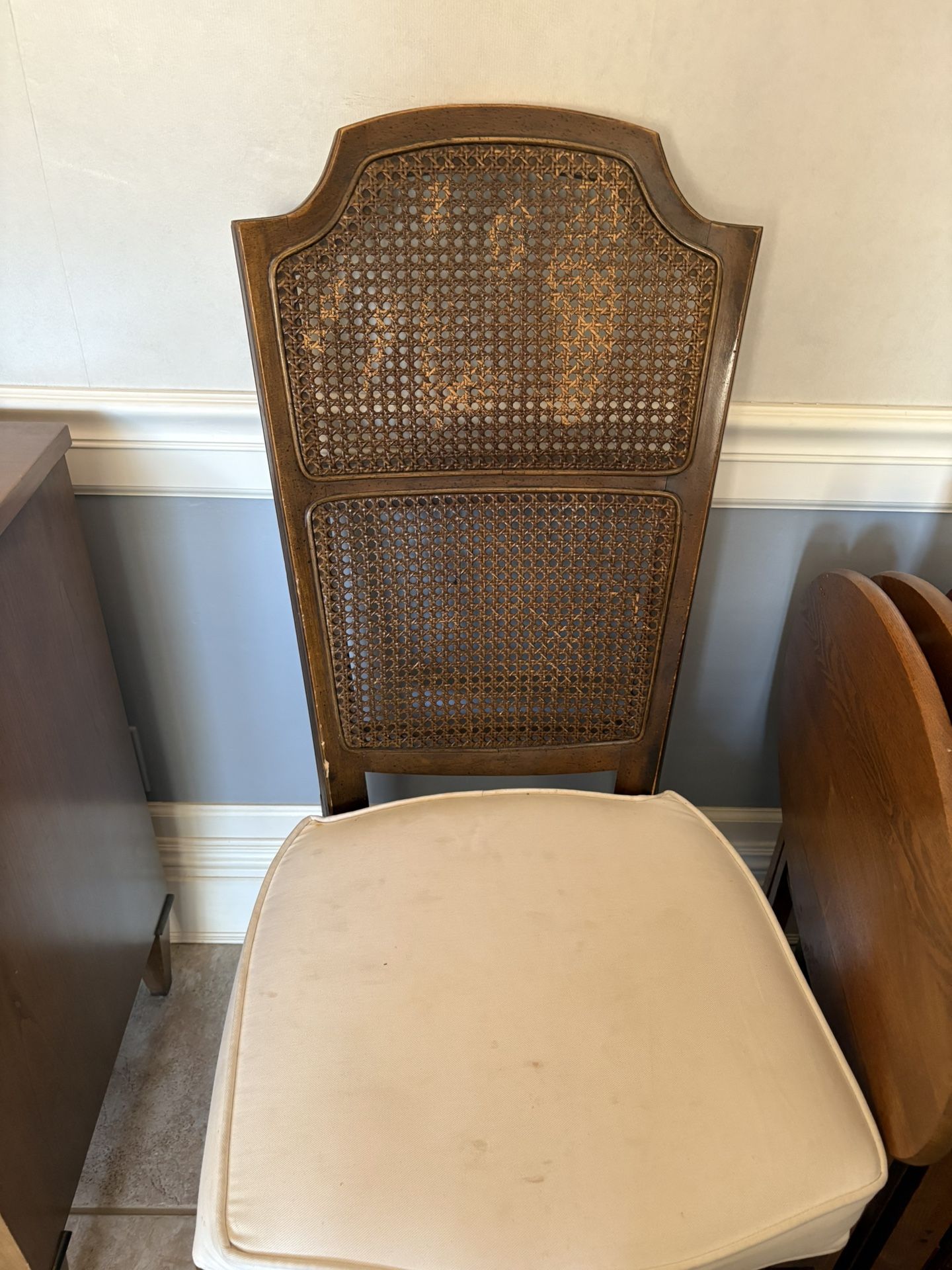 Dining Room Table And 8 Chairs