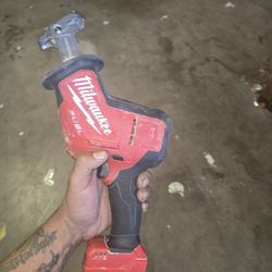 M 18 Hacksaw
