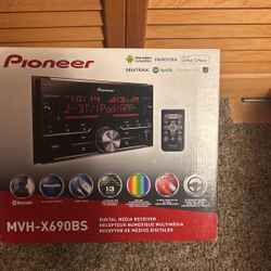 Pioneer MVH-X690BS Digital Media Receiver