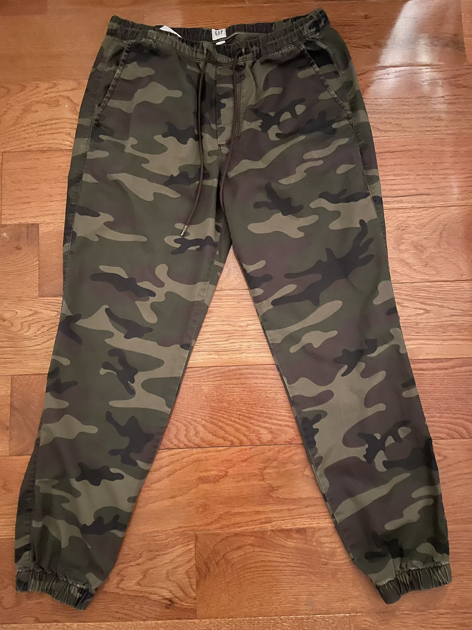 Green Camo Sweatpants