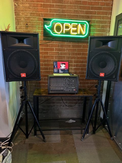 PA System - 500 Watt Mackie 8 Channel Powered Mixer & JBL Mains/Stands - $500 OBO (Denver)