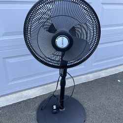 Lasko oscillating fan with remote