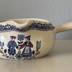 Vintage Johnson Brothers Hearts and Flowers gravy or sauce boat 