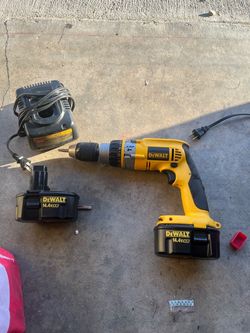 DeWalt 14.4V XR/XRP Cordless Drill Kit