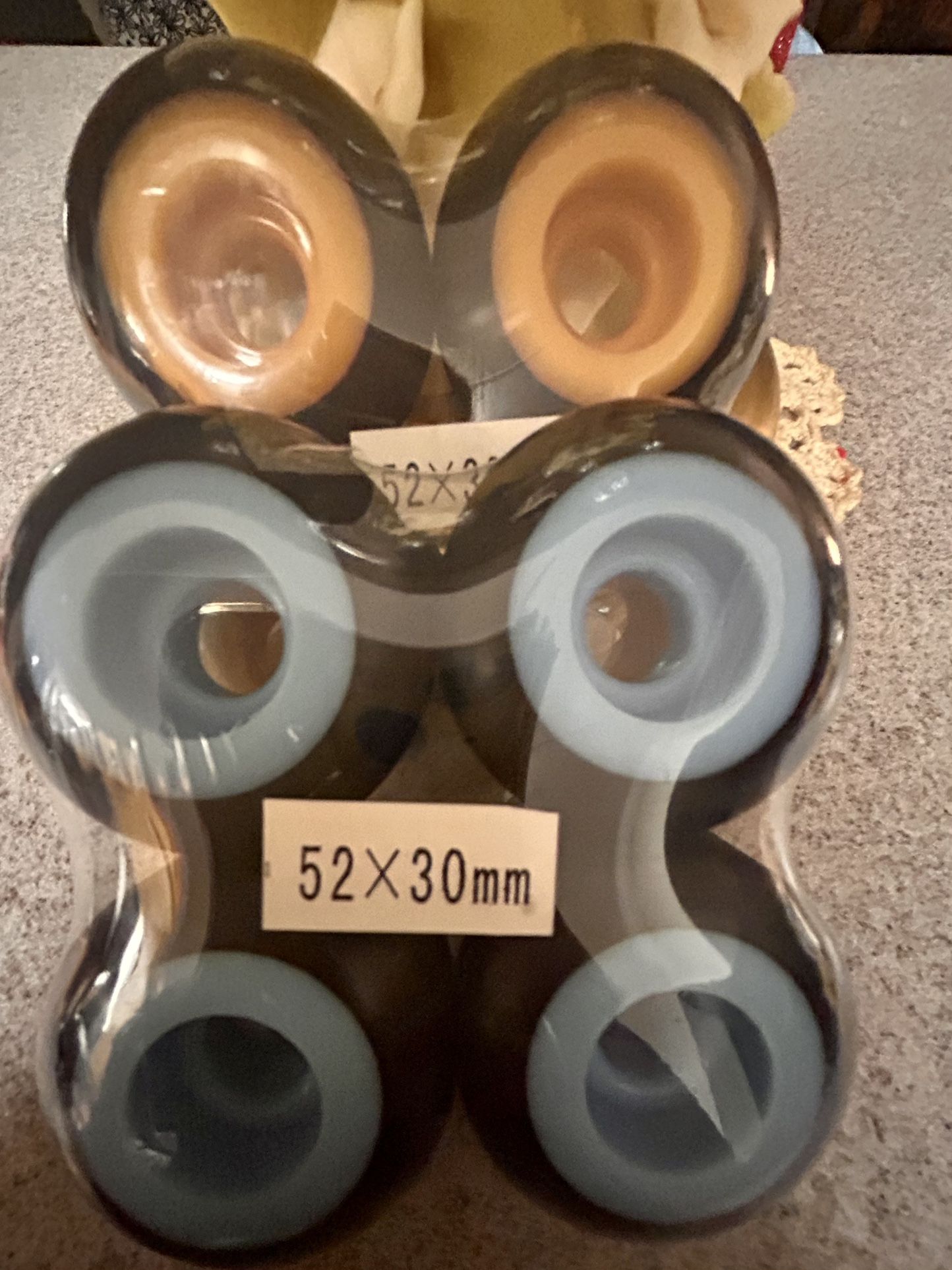Skater Wheels Set Of 2 New 52x30