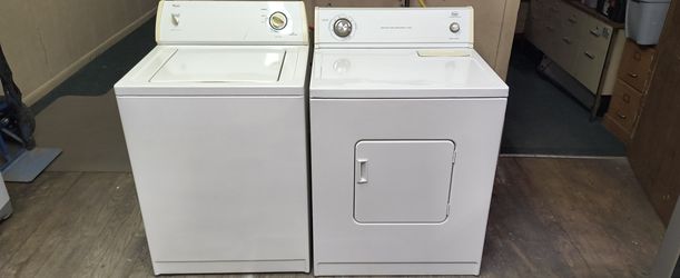 WHIRLPOOL WHITE TOPLOAD AGITATOR WASHER & ROPER BY WHIRLPOOL ELECTRIC DRYER SET