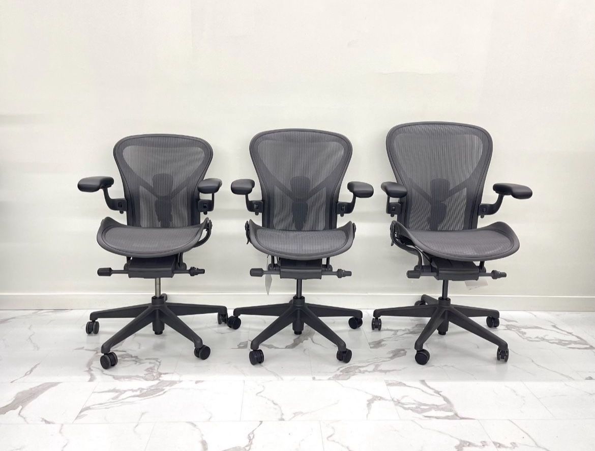HERMAN MILLER REMASTERED AERON CHAIRS SIZE A,B,C FULLY ADJUSTABLE $799 AND UP DELIVERY AVAILABLE 🚚🚚🚚