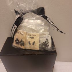 Grab Bag (Black Peirced Earings) 15 Pair