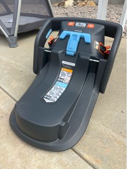 UPPAbaby car seat base