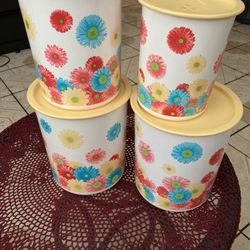 Tupperware Set4 