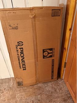 Brand new pioneer cabinet with glass door