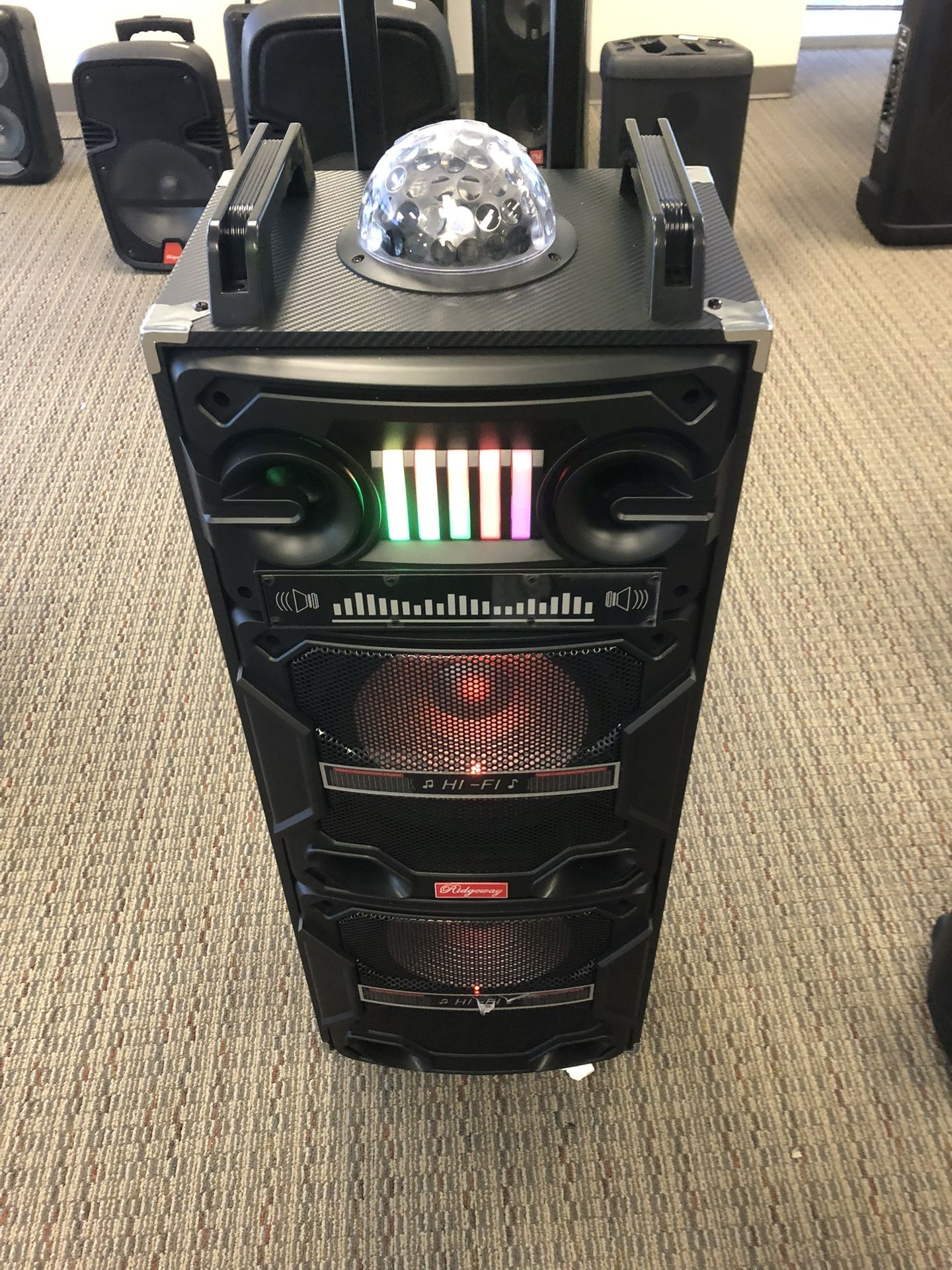 4,000 Watt Rechargeable Bluetooth Speaker/aux/fm/USB And SD Port/microphone For Karaoke/brand New!!!