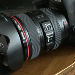 Canon Lens Ef 24-105mm