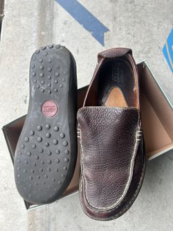 Men’s BORN Leather Loafers - Size 9 M/W - Reduced 