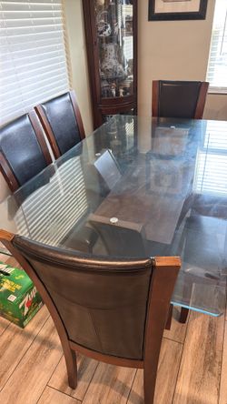 Six chairs last dinette set