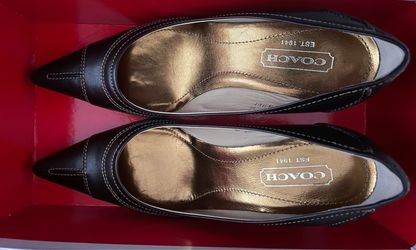 COACH HEALS size 6.5