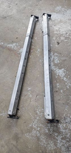 In the ditch axles
