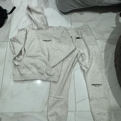 Essentials light oatmeal set 