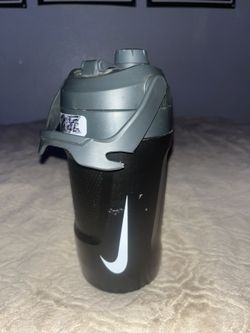 Nike 40oz Fuel Bottle