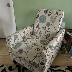 Floral Recliner Retail $300 Great Condition