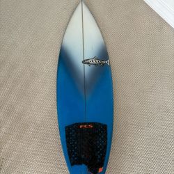 Barry V Surfboard 5,0 16.6 L