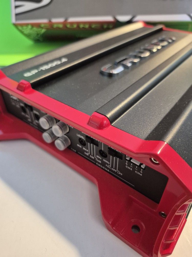 CRUNCH 1500 WATTS 4 CHANNEL BUILT IN CROSSOVER CAR AMPLIFIER ( BRAND NEW PRICE IS LOWEST INSTALL NOT AVAILABLE )