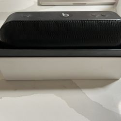 Beats pill Speaker
