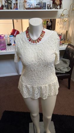 Lace top