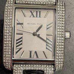 Michael Kors Emery Chain Pave Glitz Silver Watch
