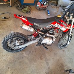 SYX MOTO Whip 125cc Kick Start Dirt Bike
4.9
