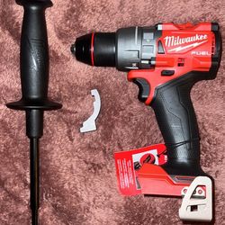 Milwaukee M18 Hammer Drill $100