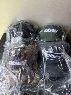 Obey snapback obey logo brand new in plastic