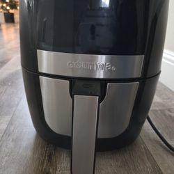 Gourmia AIR FRYER 
