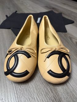 Chanel nude shoes