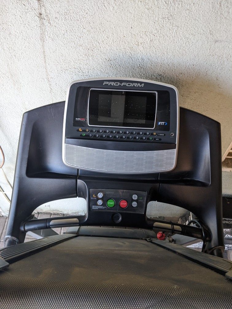 Proform city t7 treadmill, Exercise, Cardio