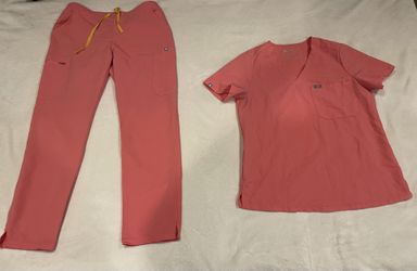 Figs scrub top and bottom, size M $30
