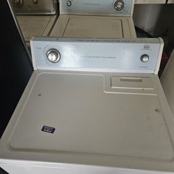 Washer And Dryer  ( Free Local Delivery  )