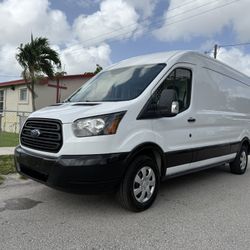 2019 Ford Transit 150 Medium Roof Cargo Van
